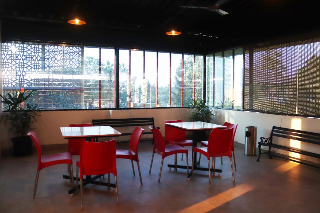 Lavender Infopark Kochi Exterior foto